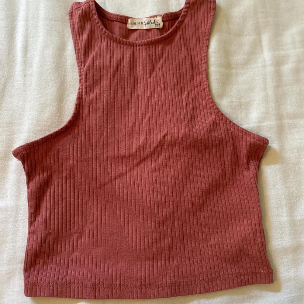 pink crop top